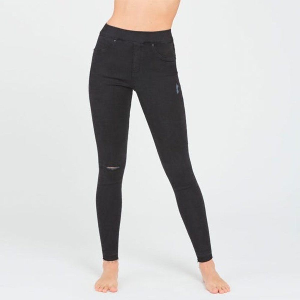 SPANX Vintage Black Distressed Shapewear Ankle Skinny Pull On Jeans Size M